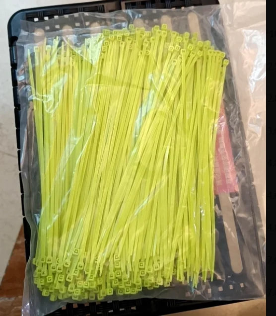 Fluor zierend grün/hellgrün Nylon Kabelbinder Farbe Kunststoff 3*100