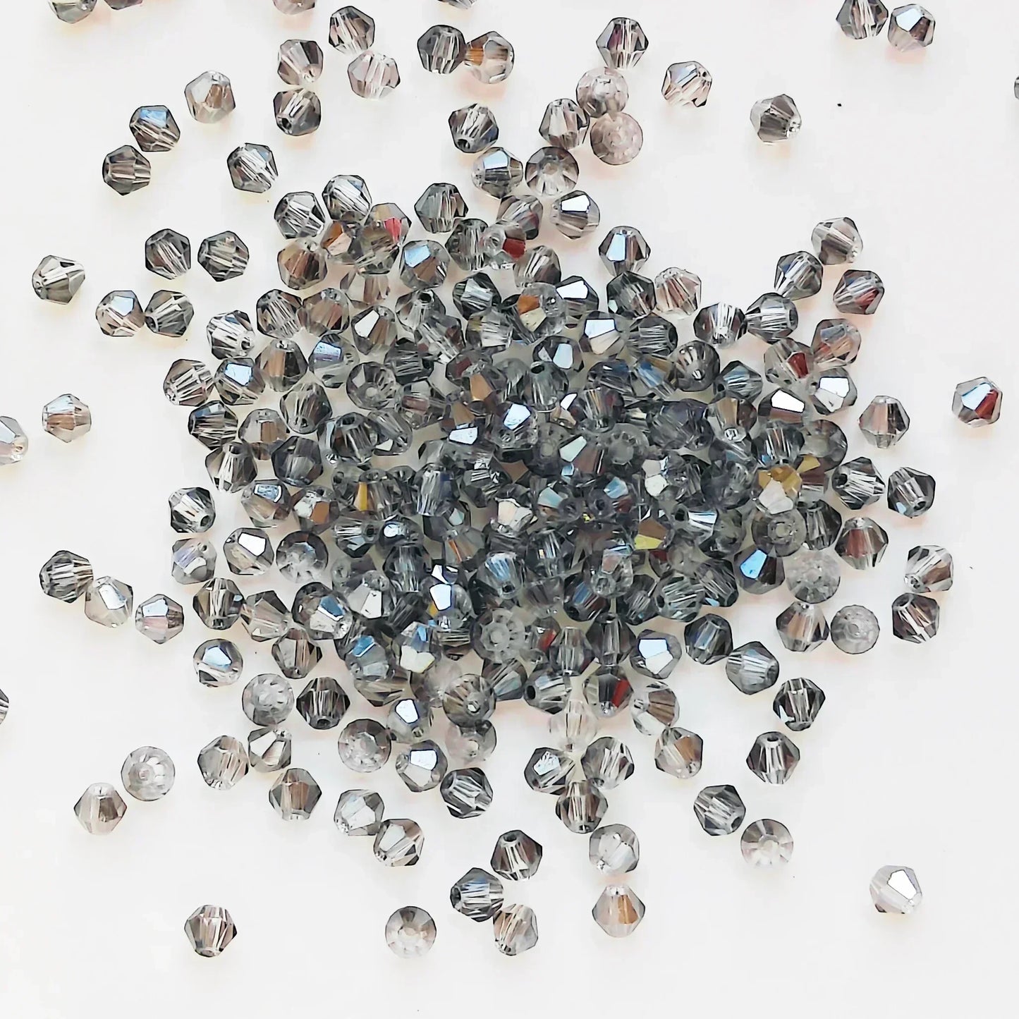 100pcs 4mm glänzende facettierte österreich Kristall perlen Bicone Perlen lose Spacer Perlen für Schmuck machen DIY Armband Halskette Anhänger
