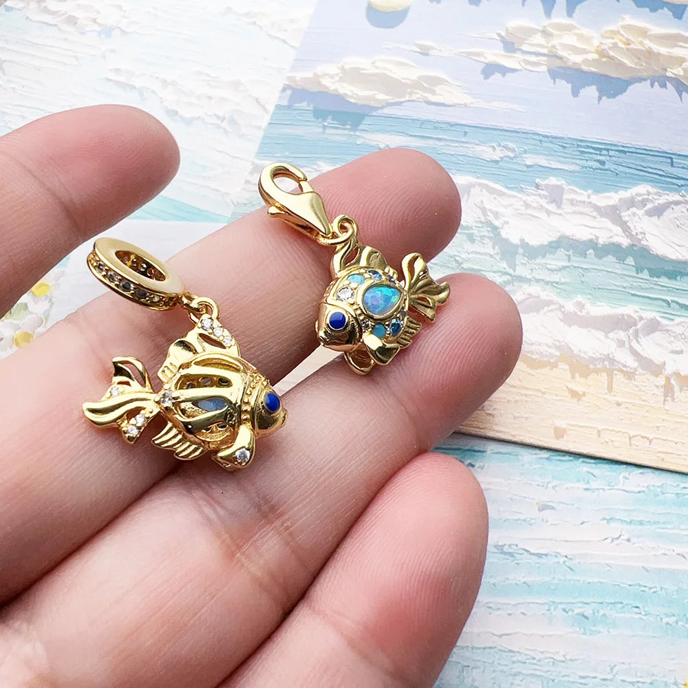 Bunte Fische vergoldet Anhänger Charms DIY Schmuck Sommer süß 100 % 925 Sterling Silber Geschenk