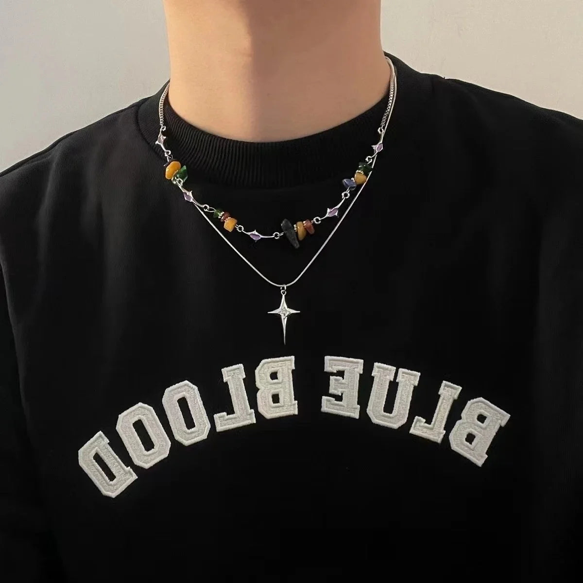 Geschmolzenes flüssiges Metall Vier-Sterne-Strass-Edelstahl-Kettenhalskette für Frauen Egirl Trend Ästhetischer Halsband Y2K-Schmuck