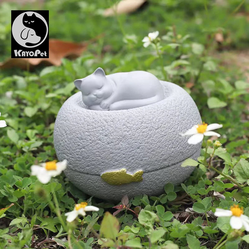 Pet urn shape for cats and dogs, memorial cremation urn, original handmade decoration, funeral, cat and dog urn, memorial box
