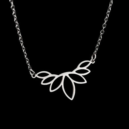 Choker Necklaces Vintage Flower Necklaces Stainless Steel Necklaces Pendant Chain Necklace For Women Jewelry Gifts