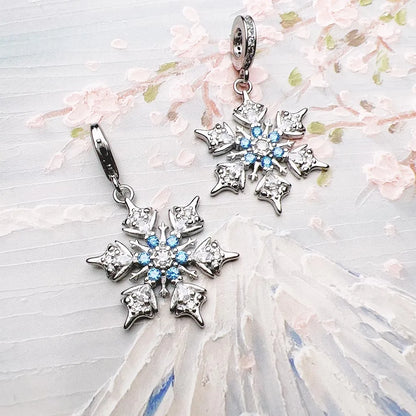 Blauer Stein-Schneeflocken-Anhänger, baumelnder Charm für Frauen, edler Schmuck, romantisches Geschenk, echtes 925er Sterlingsilber