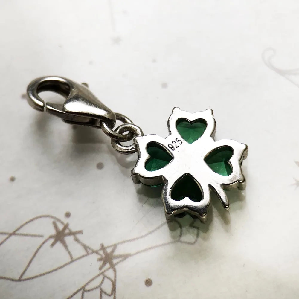 Grüner Kleeblatt-Charm-Anhänger, europäischer handgefertigter Glücksschmuck für Damen und Herren, neues Geschenk aus reinem 925er Sterlingsilber