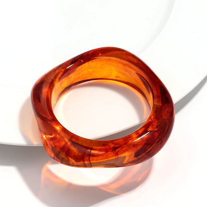 Vintage Acryl große bunte geometrische unregelmäßige Armreifen für Frauen trendige Harz breite Manschette Armreifen Armbänder 2025, Modeschmuck
