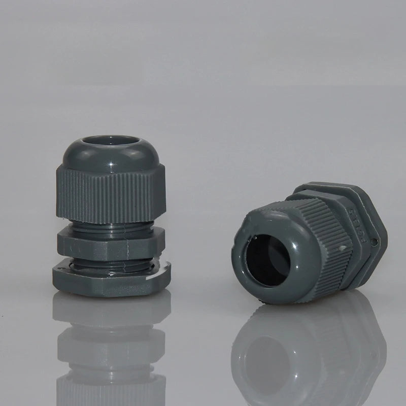 Grauer wasserdichter PG-Verschraubungs-Nylon-Stecker, Knopfbox-Stecker, robuster Steckverbinder, PF7, PG9, PG13,5