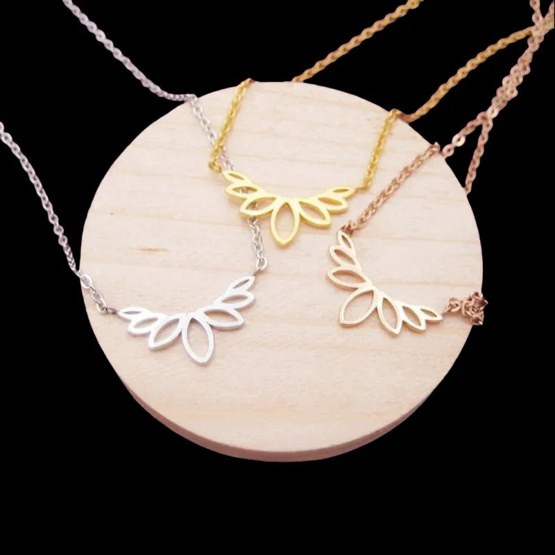 Choker Necklaces Vintage Flower Necklaces Stainless Steel Necklaces Pendant Chain Necklace For Women Jewelry Gifts
