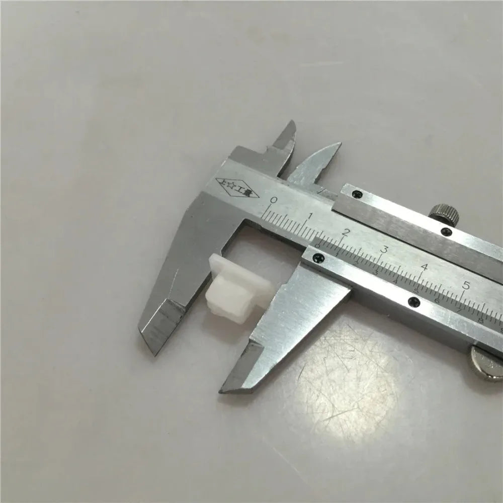10 Stück für grobe 7mm hohe 9,5mm Schnellverschluss-Drahtbefestigungsmuttern, Kunststoff-Clip, dekorative Schnalle für den Automobilbereich