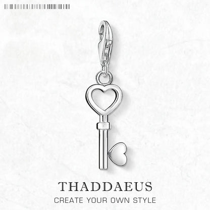 Modischer heißer Herz-Schlüsselanhänger, baumelnder Charme für Frauen, neues 925er-Sterlingsilber, romantisches Geschenk mit Liebe