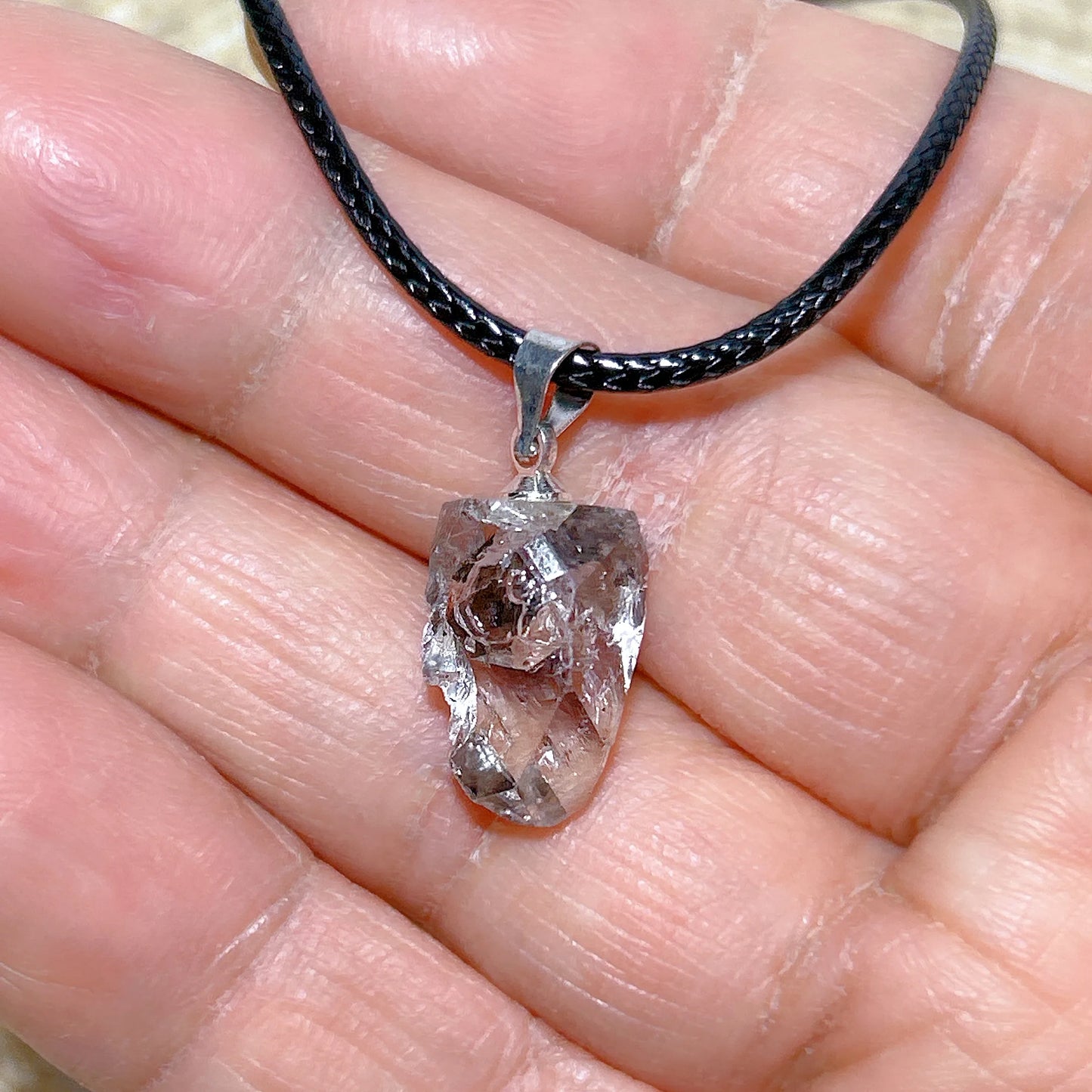 Natürlicher Kristall Herkimer Diamant Zubehör Hängestein Edelsteine Mineral Energie Reiki Heimdekorationen Geschenk Erzkristalle