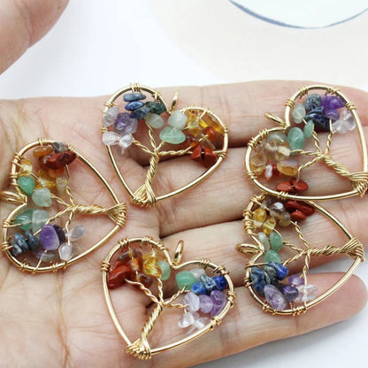 7 Chakra Naturstein Baum des Lebens Anhänger Halskette handgemachte Herz Quarz Kristall Anhänger DIY Zubehör 10 Stücke Großhandel
