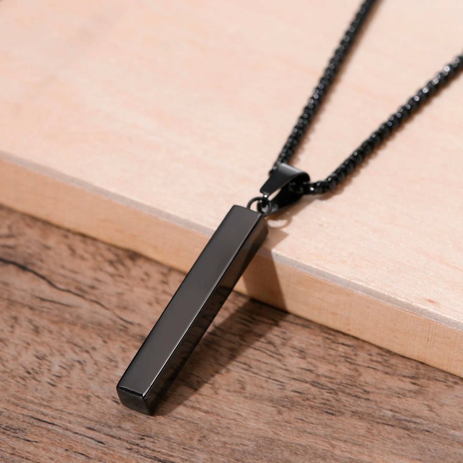 Wasserdichte 3D-Halsketten mit vertikaler Balken für Männer, minimalistischer geometrischer Anhänger aus Edelstahl mit Box-Kette, männlicher Kragenschmuck