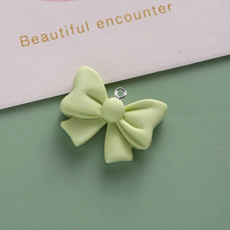 10 Stück süße Schleife Harz Anhänger Macaron Schmetterling Knoten Charms für Schmuckherstellung Zubehör DIY Ohrringe Halskette Schlüsselanhänger