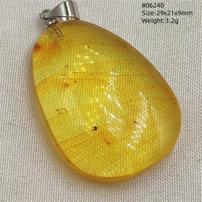 Natürlicher Bernstein-Anhänger Blumenförmiger Gelber Baltischer Bernstein Damen Herren Schmuck Reiki-Stein Burma AAAAAAA