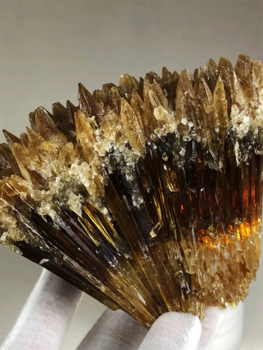 Natürliche gelbe Bernstein-Calcit-Rohsteinkristalle, Cluster-Edelstein-Kollektion grober Mineralproben, Heilkristall, 1 Stück