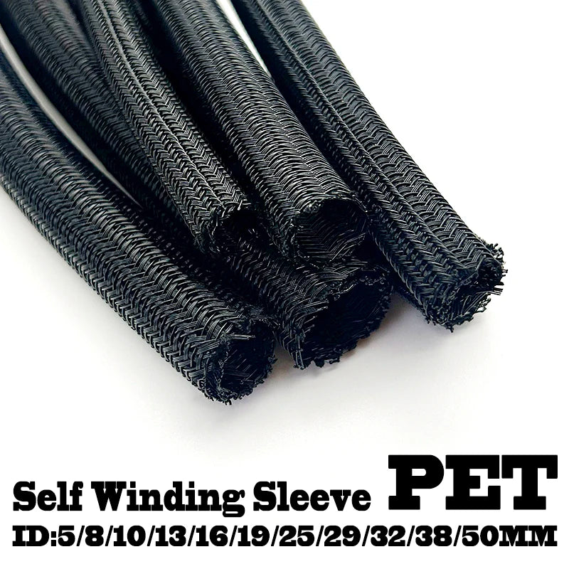 Industrielle ID 5mm~50mm PET Selbstwickelnde Gewebemesh-Hülle Schwarz Offener Typ Automobil-Kabelbaum-Isolierung Abschlussmantel