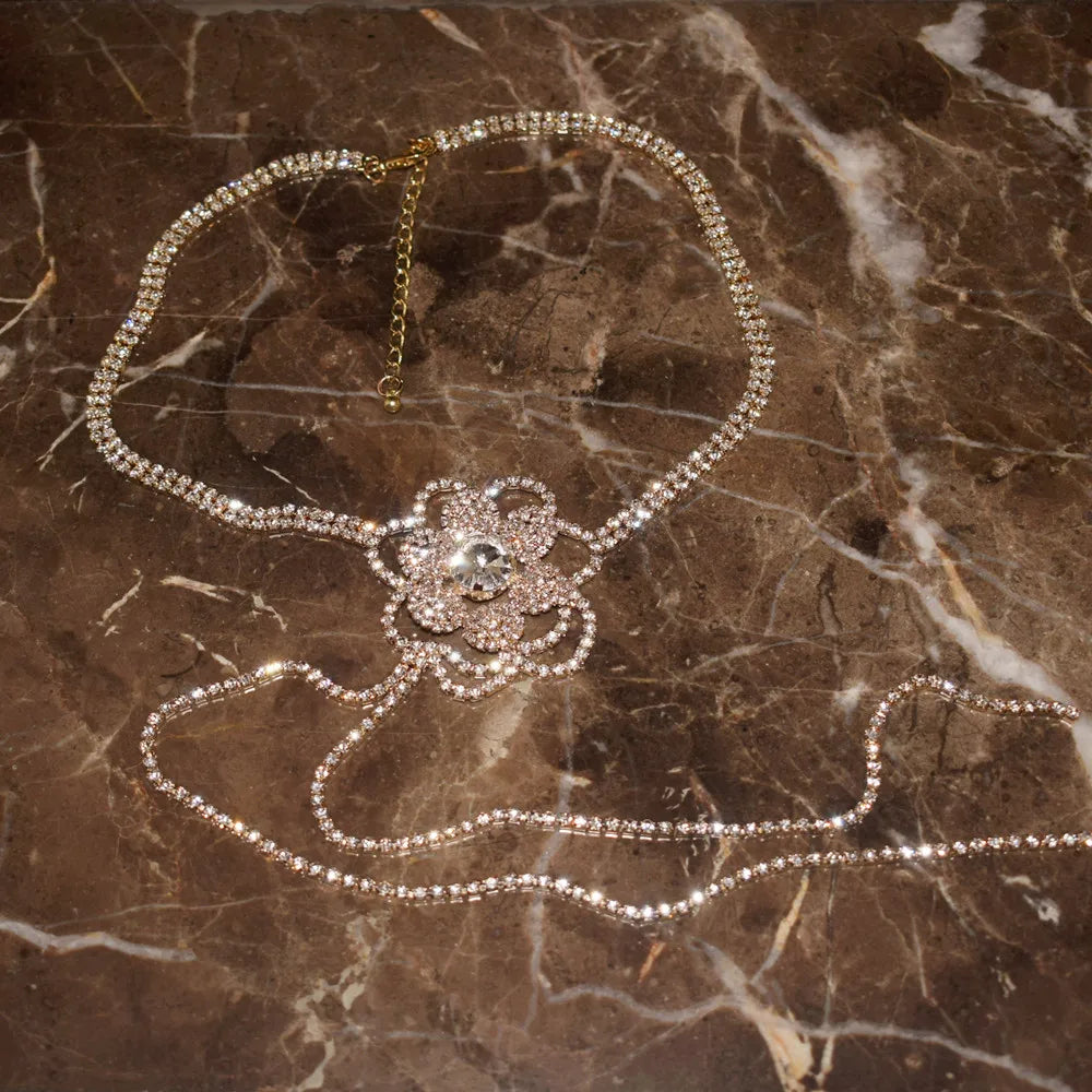 Glänzende voller Strass lange Kette Halsband Aussage Halskette für Frauen Modeschmuck atemberaubende Halskette Zubehör