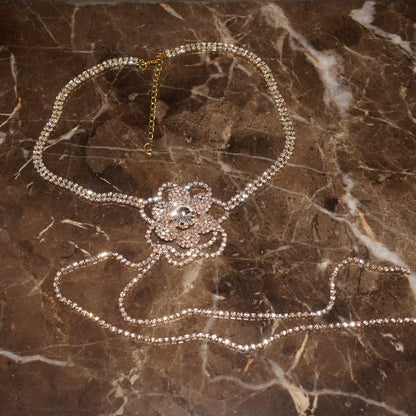 Glänzende voller Strass lange Kette Halsband Aussage Halskette für Frauen Modeschmuck atemberaubende Halskette Zubehör