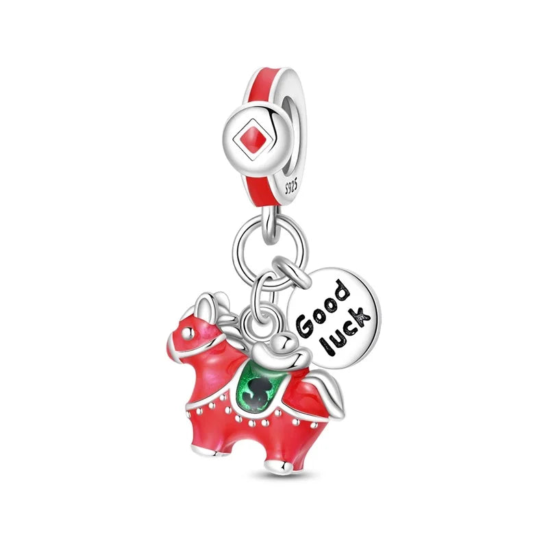 Rote Serie 925er Sterlingsilber Kamera Apfel Herzförmiger Koi Feuerwerkskörper Gott Reichtum Charm Passend für DIY Armband Halskette Partygeschenke
