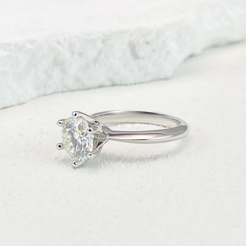 NeeTim 0,5–5 ct Moissanit-Ring für Damen, 925er Sterlingsilber mit weißvergoldetem Labordiamant, Verlobungs- und Ehering-Schmuck