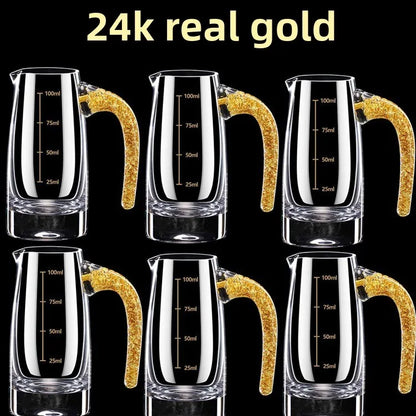 Goldfolie Baijiu Tasse Weinspender Set Kleines Weinglas für den Haushalt Ein-Schuss-Glas Chinesisches Weinset mit abgestufter Getränkehalter