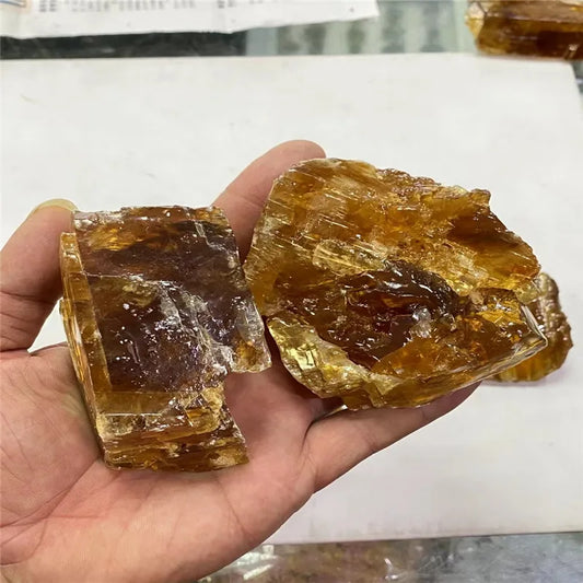 15–20 g natürlicher baltischer Bernstein, loser Edelstein, rauer Rohstein, Naturharz-Mineralexemplare