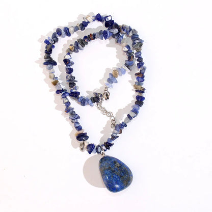 Natürliche Amethyst- und Kristallquarz-Chip-Perlen-Choker-Halskette, Böhmischer Unregelmäßiger Heilstein-Schmuck für Frauen