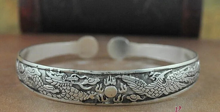 32-Stil Vintage-Manschettenarmband, tibetisch versilbert, geschnitzte Blume, Tier-Öffnungsarmreif, verstellbar, indischer Schmuck, Damen-Geschenke