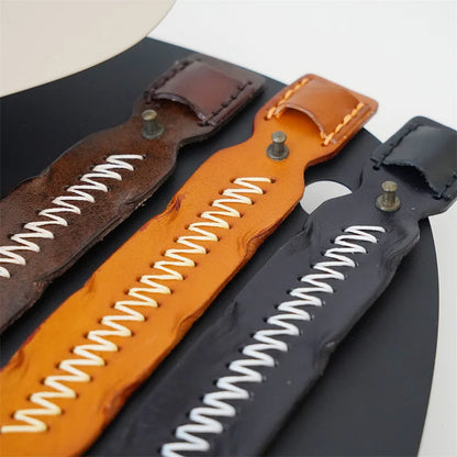 MKENDN Vintage pflanzlich gegerbtes Rindsleder-Manschettenarmband für Männer und Frauen, Punk-Armreif, geriebenes Distressed-Denim-farbiges Armband