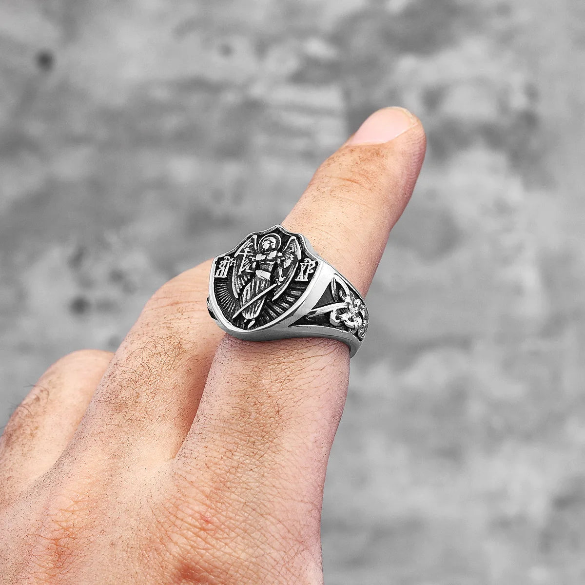 Erzengel St. Michael Religion Amulett Edelstahl Herren Ringe Punk für männlichen Freund Biker Schmuck Kreativität Geschenk Großhandel