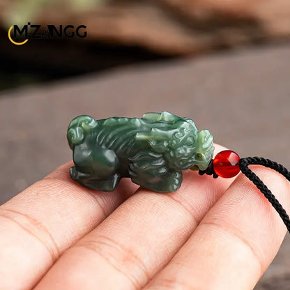 Natürliches altes Material Hetian Jade blaue Jade hand geschnitzte mutige Anhänger Mode Jade ziehen Reichtum Anhänger Männer und Frauen Halskette