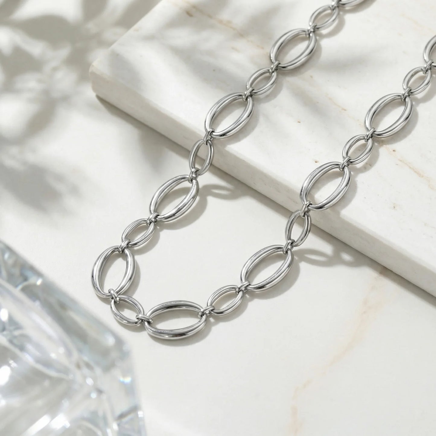 Klobige Gliederkette aus Edelstahl für Damen, vergoldete, dicke ovale Ketten-Choker-Halskette, geometrischer minimalistischer Schmuck