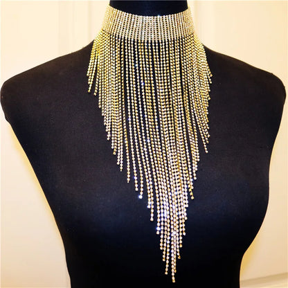 Mode Luxuriöse Strass Quaste Halskette Einfache Schmuck Geschenke Frauen Anhänger Vielseitige Halsband Halskette Sexy Bar und Nachtclub