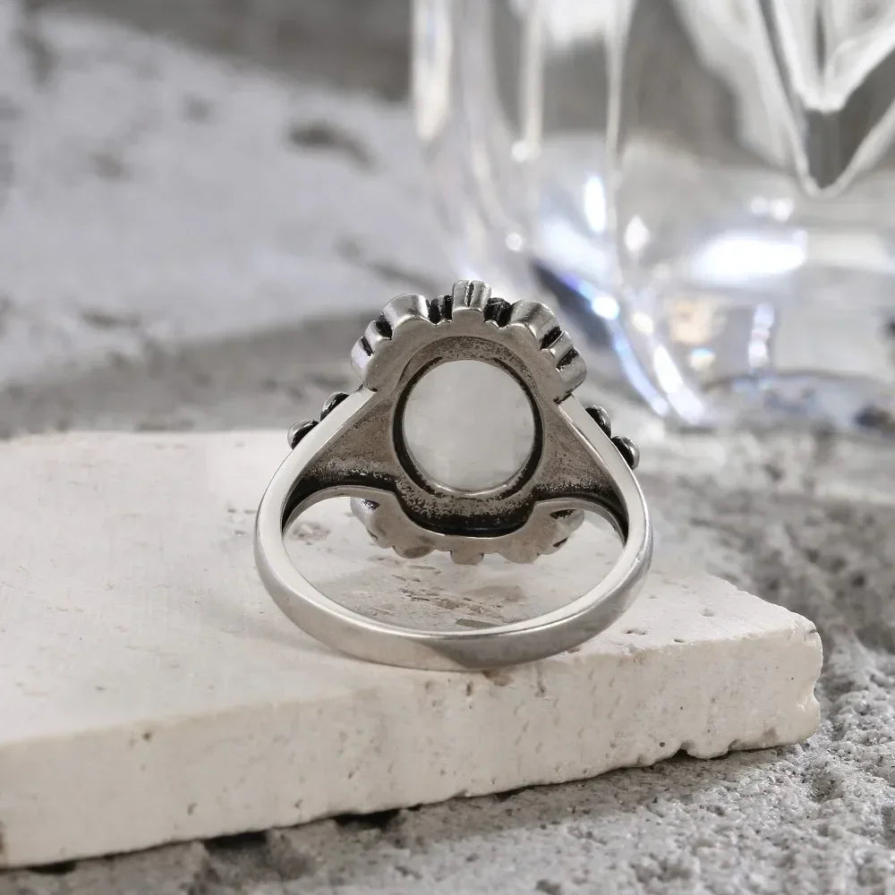 925 Silber Blume 8 * 10 mm Mondstein Ring Vintage Stil Damen Party Schmuck Geschenk für Frauen