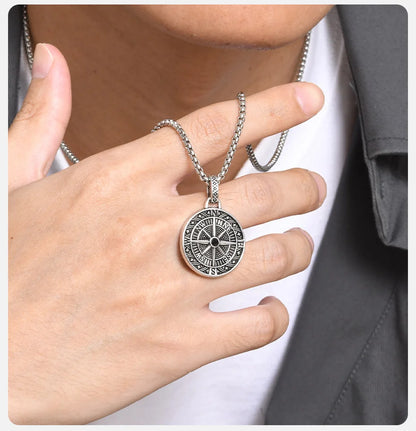 Vnox Vintage Compass Pendant Necklaces for Men and Boys, Stainless Steel Coin Necklace, Rock Hiphop Collar, Graduation Gid Gift