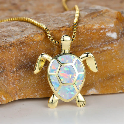 Grüne Feueropal Stein Halskette Niedliche Kleine Schildkröte Anhänger Halsketten Für Frauen Vintage Gold Farbe Kette Halskette Hochzeit Schmuck
