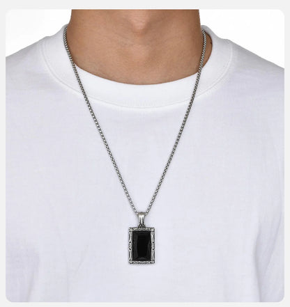 Vnox Black Square Stein Halsketten für Männer, Retro Silber Farbe Edelstahl geometrischen Anhänger Kragen mit Box Kette