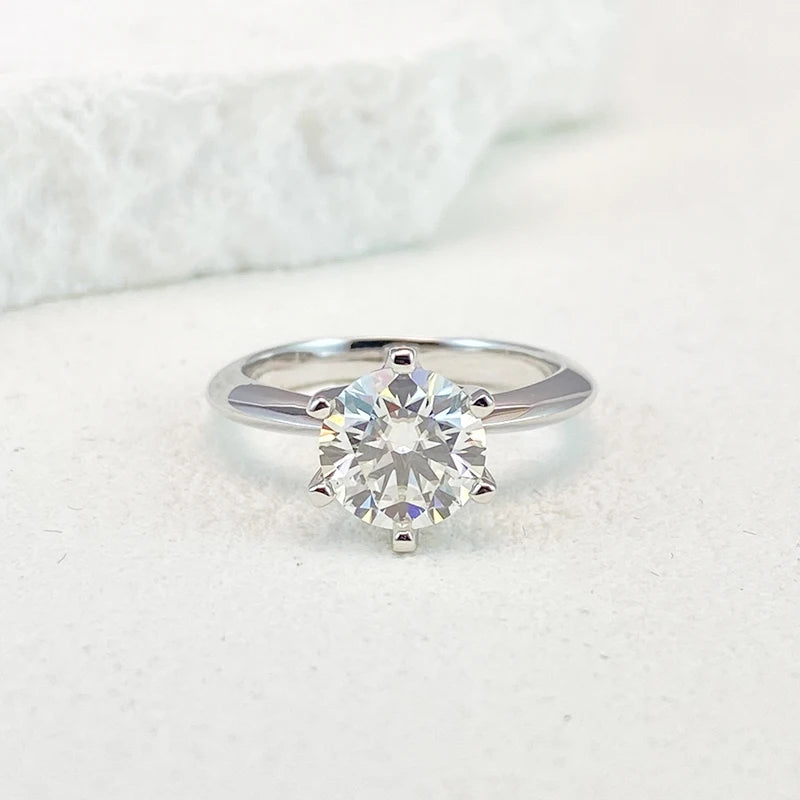 NeeTim 0,5–5 ct Moissanit-Ring für Damen, 925er Sterlingsilber mit weißvergoldetem Labordiamant, Verlobungs- und Ehering-Schmuck