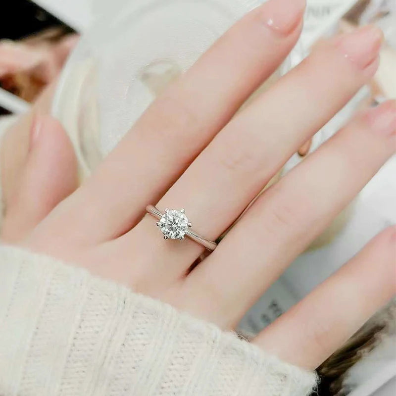 NeeTim 0,5–5 ct Moissanit-Ring für Damen, 925er Sterlingsilber mit weißvergoldetem Labordiamant, Verlobungs- und Ehering-Schmuck