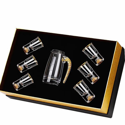 Goldfolie Baijiu Tasse Weinspender Set Kleines Weinglas für den Haushalt Ein-Schuss-Glas Chinesisches Weinset mit abgestufter Getränkehalter