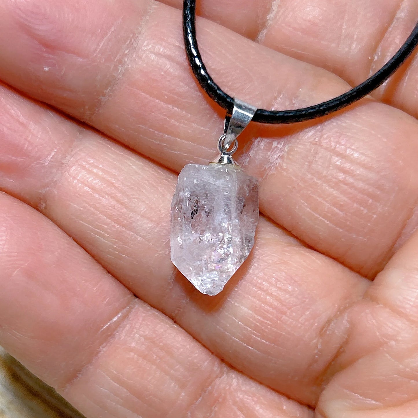 Natürlicher Kristall Herkimer Diamant Zubehör Hängestein Edelsteine Mineral Energie Reiki Heimdekorationen Geschenk Erzkristalle