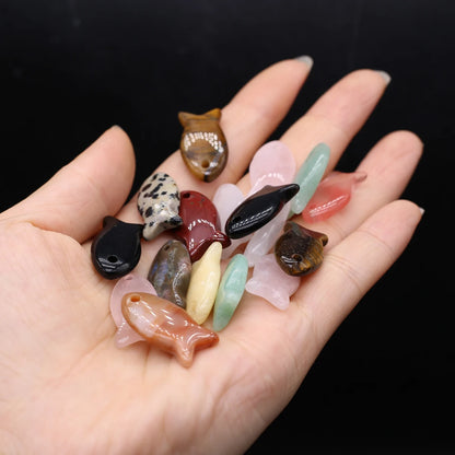 Fischform Naturstein Anhänger Großhandel Mix Farbe Achat Stein Charms für die Herstellung von DIY Schmuck Halskette 13x25mm 5 Stück