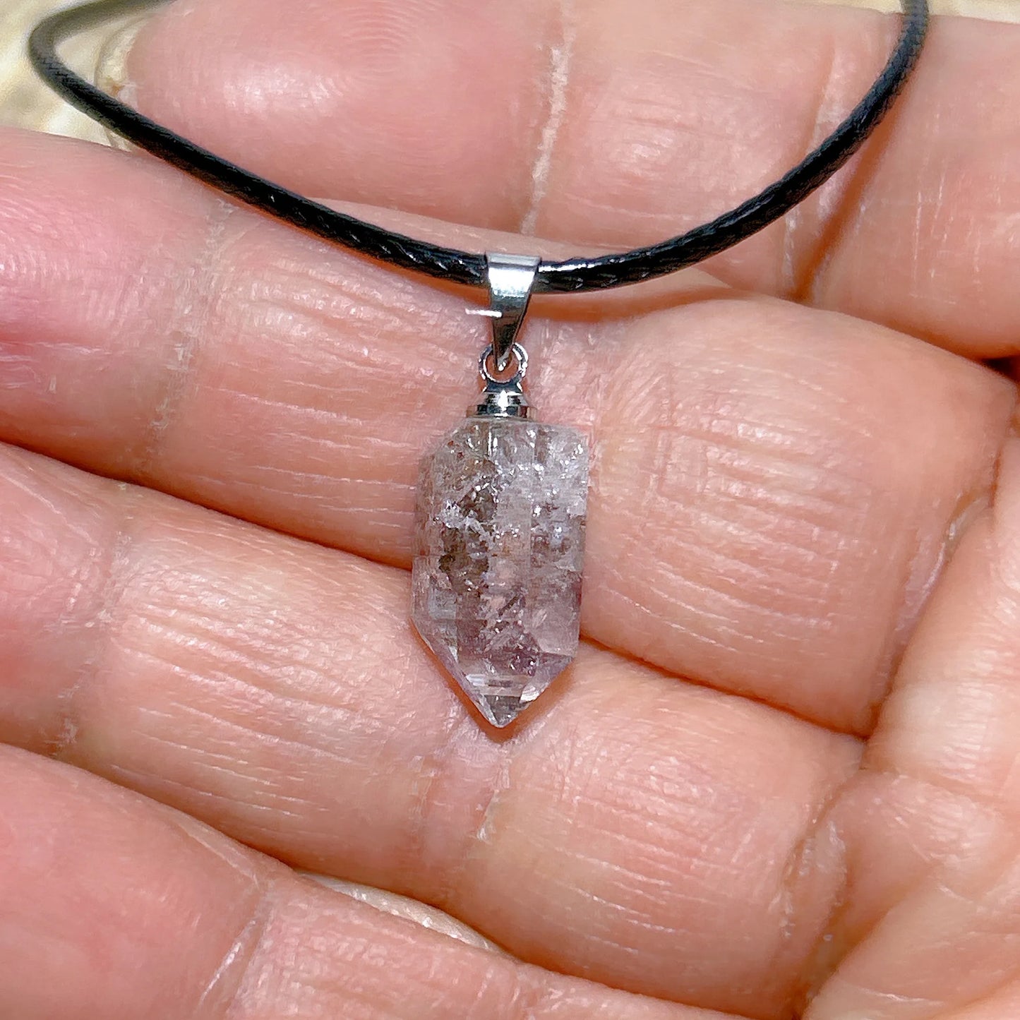 Natürlicher Kristall Herkimer Diamant Zubehör Hängestein Edelsteine Mineral Energie Reiki Heimdekorationen Geschenk Erzkristalle