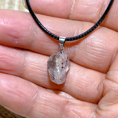 Natürlicher Kristall Herkimer Diamant Zubehör Hängestein Edelsteine Mineral Energie Reiki Heimdekorationen Geschenk Erzkristalle