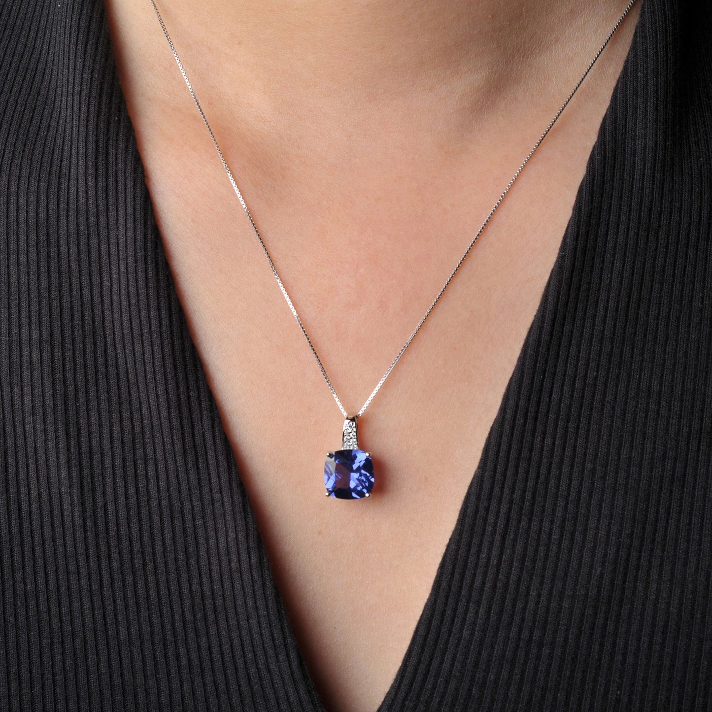 Potiy 4,73 ct Kissen-Halskette mit Saphir-Nano-Smaragd-Tansanit-Anhänger, keine Kette, 925er-Sterlingsilber für Damen, Valentinstag