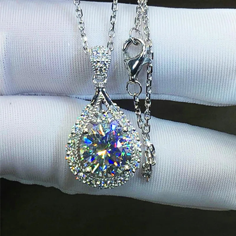 OXTAO 18 Karat Weißgold Moissanit Wassertropfen Halskette Anhänger Damenschmuck Zertifiziertes 925er Sterlingsilber Jubiläumsgeschenk