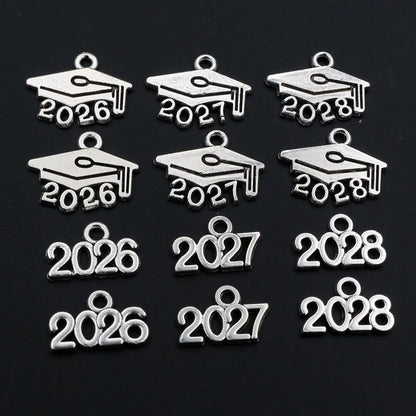 50 Stück 9x14mm Jahr Nummer 2026 2027 2028 Anhänger Charms DIY Schmuck Herstellung Schmuck finden antike versilbert Zubehör