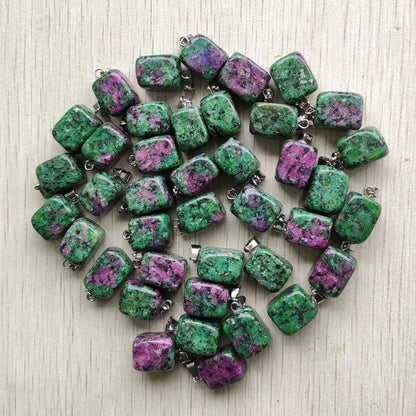 Großhandel 50 teile/los 2025 heißer verkauf trendy Verschiedene Naturstein Gemischt Unregelmäßige form anhänger charms schmuck