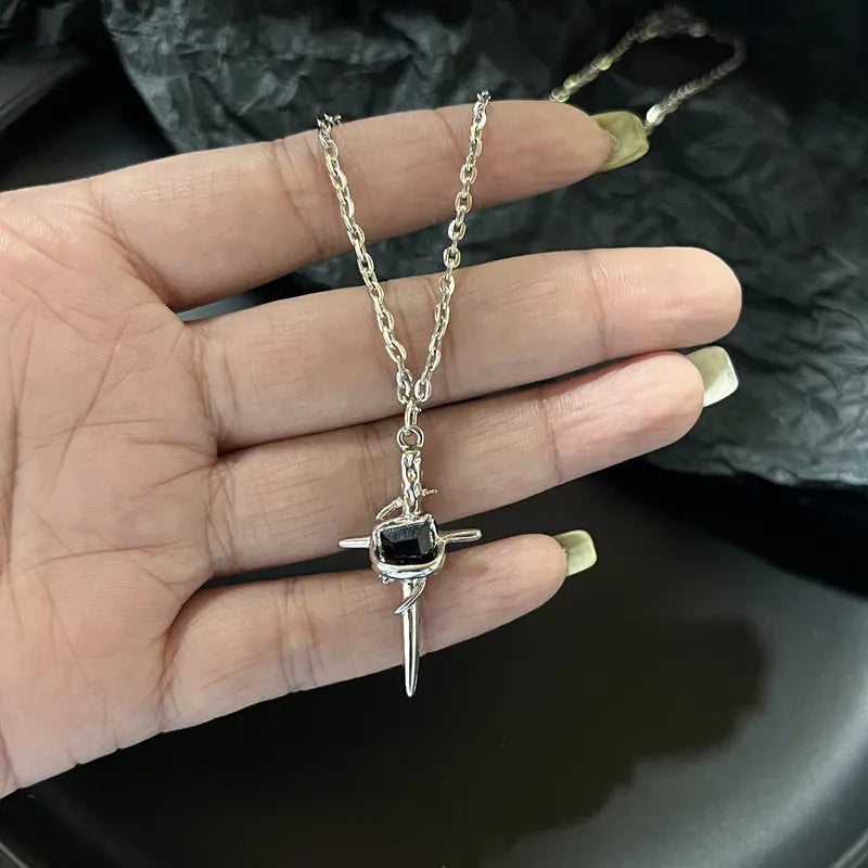 Silber Kreuz besetzte Diamant vierzackige Stern Halskette für Männer und Frauen Vintage Schlüsselbein Kette Party Schmuck