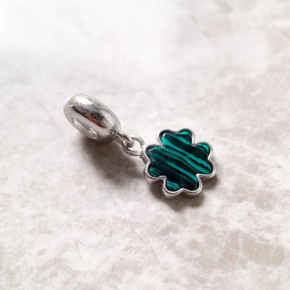 Grünes Kleeblatt-Charm-Anhänger, Europa-Accessoires, 925er Sterlingsilber, Modeschmuck, Glücksgeschenk für Damen und Herren
